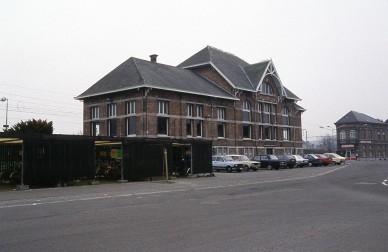 Willebroek - SNCB K04821-17 (3).jpg